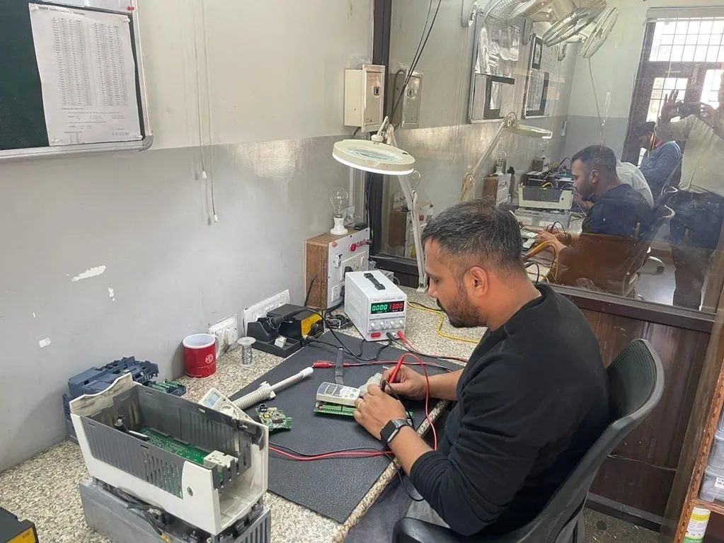 Professional Industrial AC/DC Drive Repair Service in Panchkula
